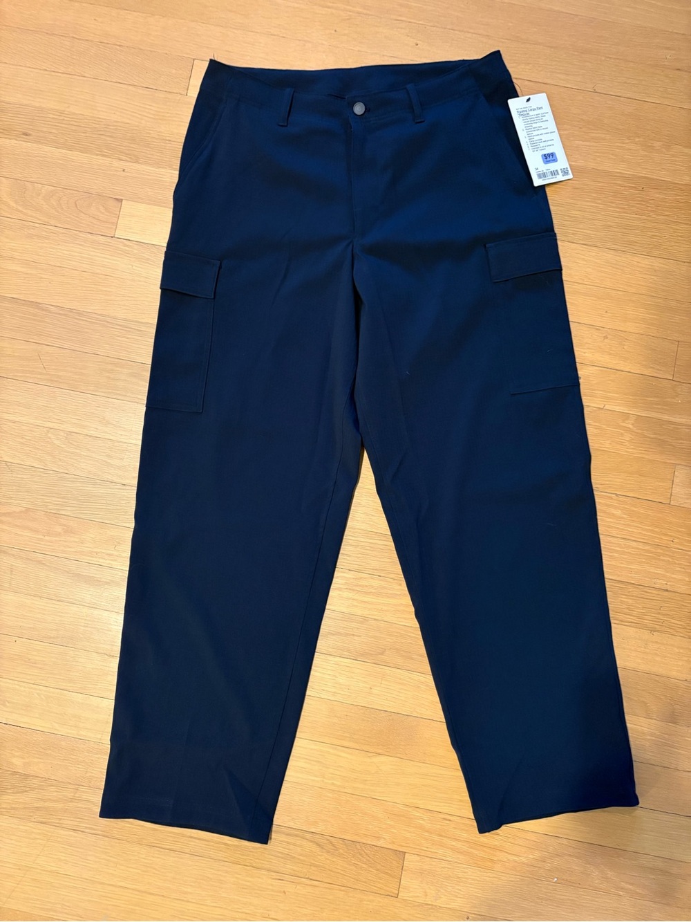 NWT lululemon athletica Men's Navy Cargo Pants